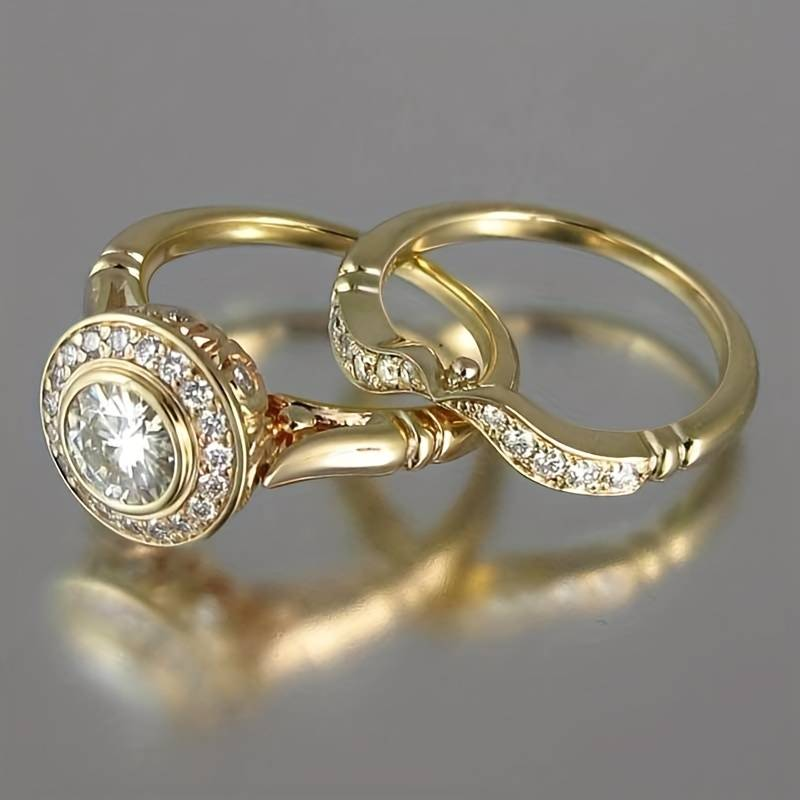 Vintage gold and zircon ring