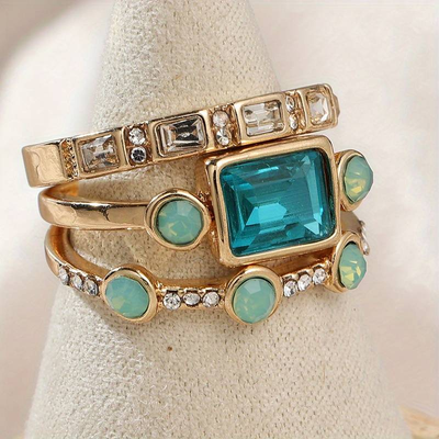 Vintage Ring Set in Blue Zircon
